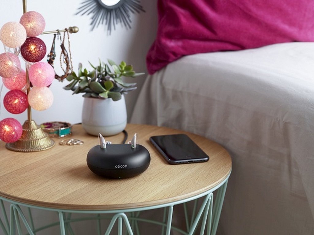 Oticon Charger 1.0 Ladestation für Hörgeräte